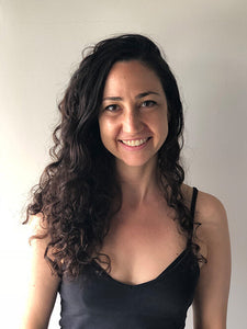 Lisa Malin interviews Joanna Cohen, a yoga instructor, wellness coach and health enthusiast. Read more to find out about her habits for health and wellness goals.
