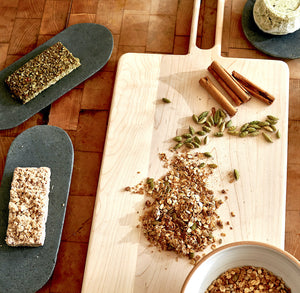 choose your own gluten free bakery options. Raspberry oat bars to pharmer bread everything is 100% ORganic, plant-based and free of gluten, diary, corn, soy, and egg.